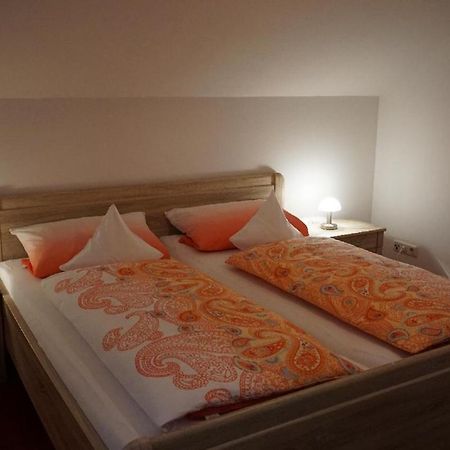 Ferienwohnung Pietzavka Wiesenfelden Bagian luar foto